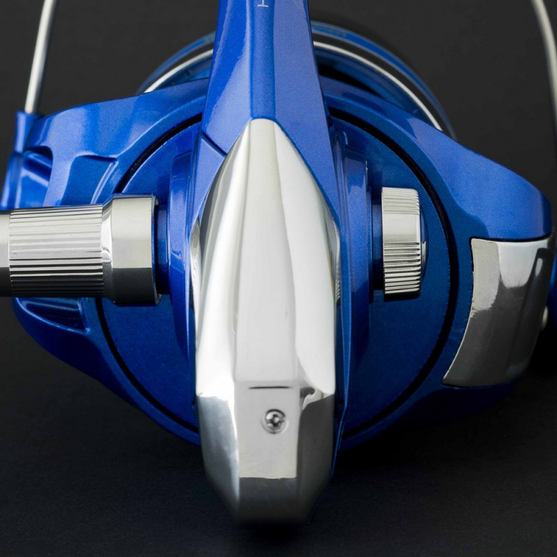 04_carrete_cinnetic_blue_win_ds_surf_7000_crbk_210110.jpg