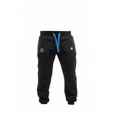 Modelo Preston Celcius Joggers